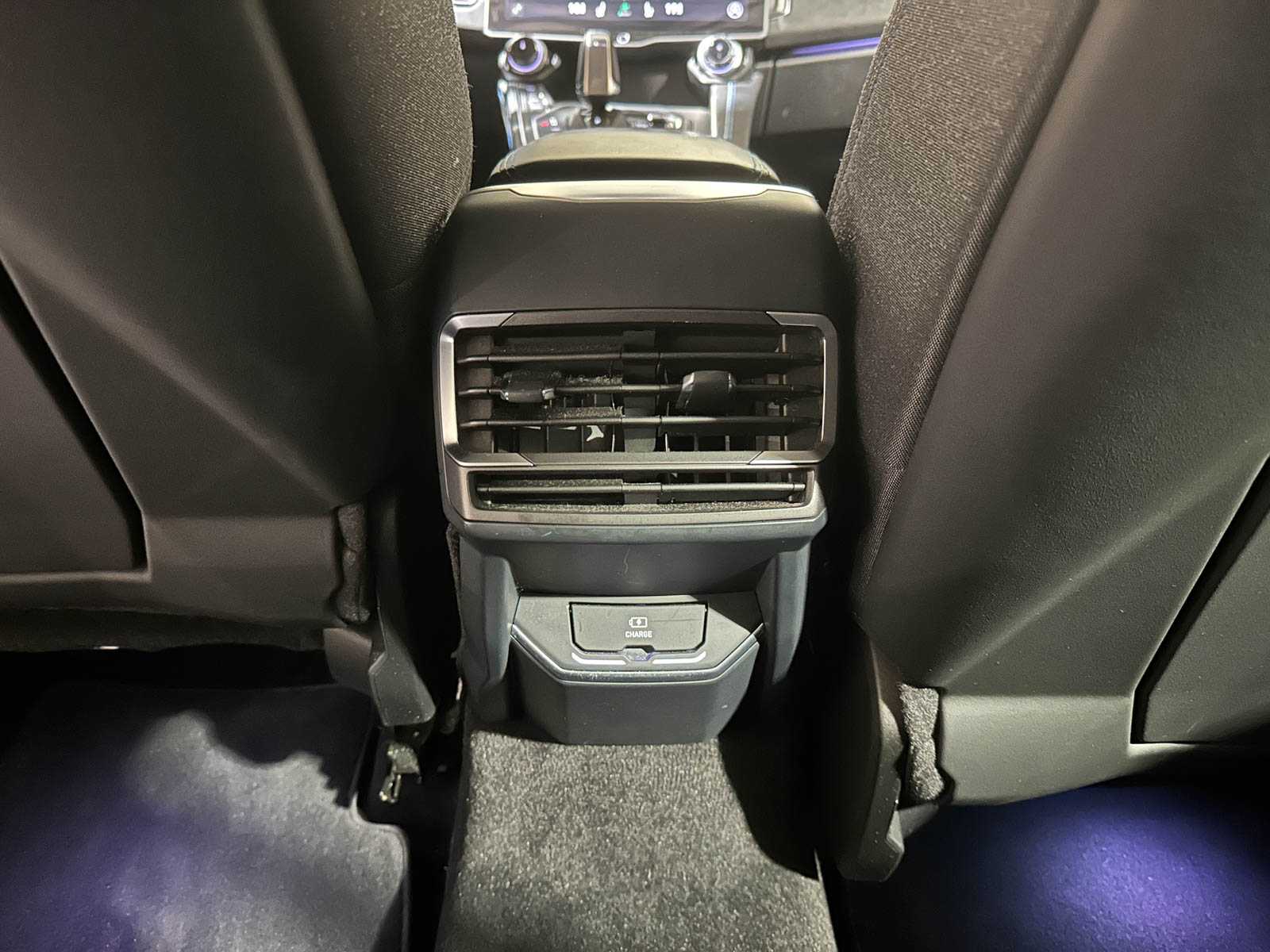 Lynk & Co 01 1.5 179pk 2022, T-370-RP