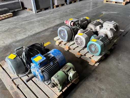 Batch of 3-phase electric motors – various capacities (5.5 – 11 kW)