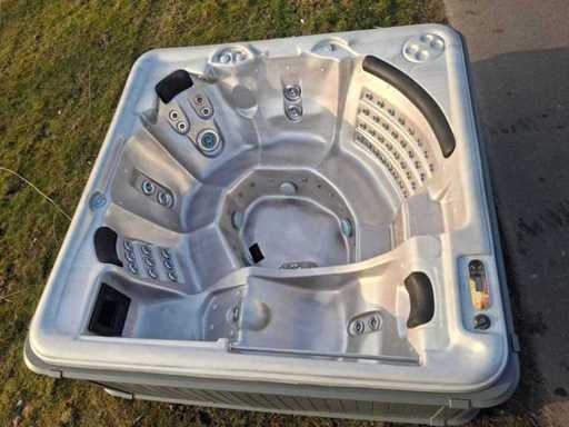 Balboa spa, Jacuzzi per 7 persone e spa all'aperto