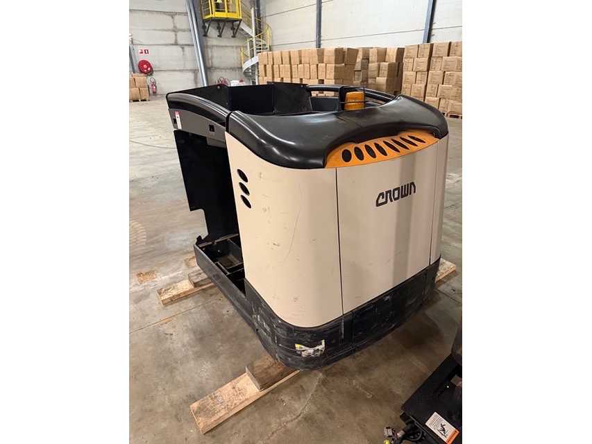 Crown TSP 6000 Stacker