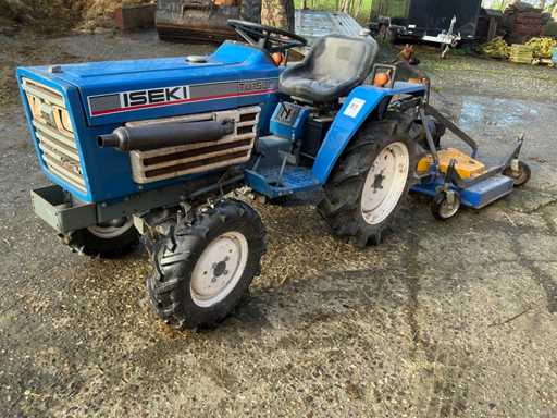 Iseki TU1500 Mini Tractor z napędem na cztery koła i pokładem do kosiarki