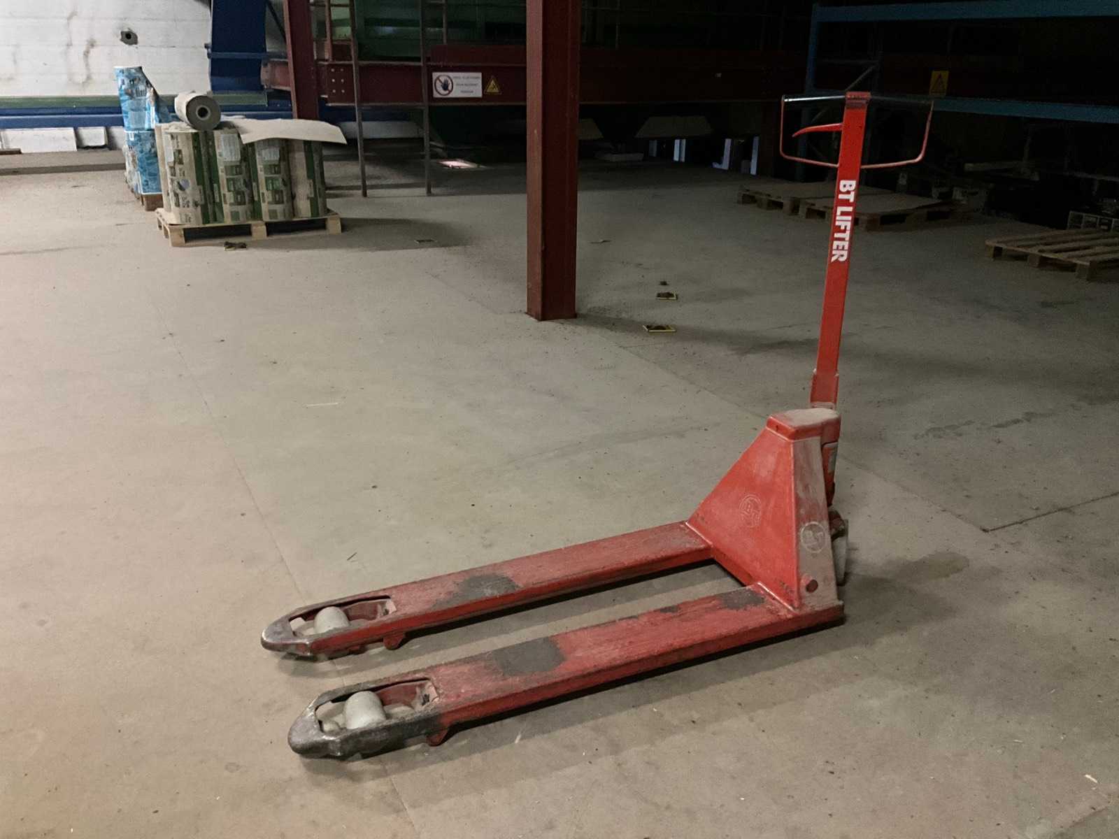 BT Lifter L 2000/10 Pallet Truck