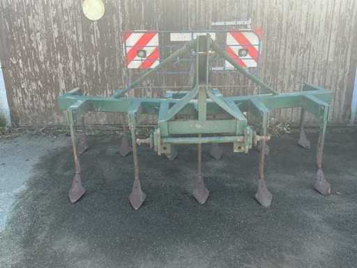 Cultivator