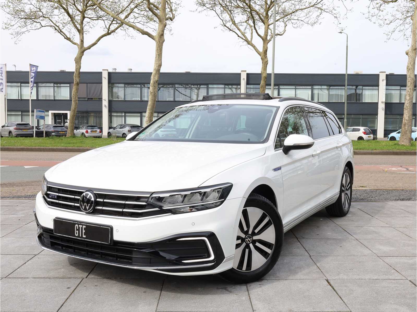 Volkswagen Passat Variant GTE 1.4 TSI PHEV 218HP Automatic 2021