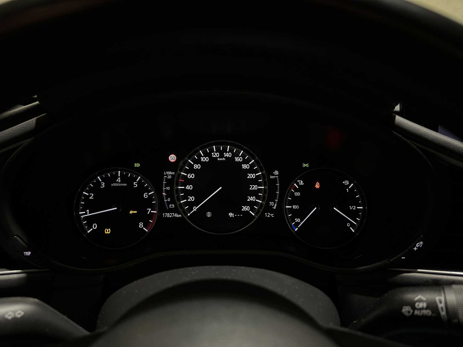 Mazda 3 2.0 e-SkyActiv-X 186pk 2022 (Origineel-NL+1e eigenaar), P-184-HB