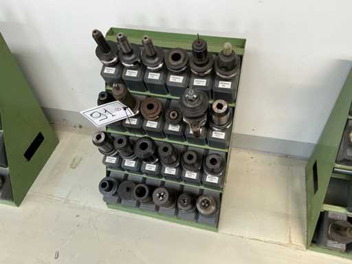 Lot BT40 Tool Holders