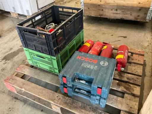 Charge von Handwerkzeugen