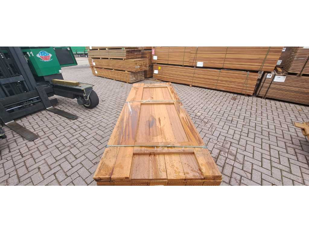 Lames de terrasse en teck de Guyane 28x145mm, longueur 430cm (74x)