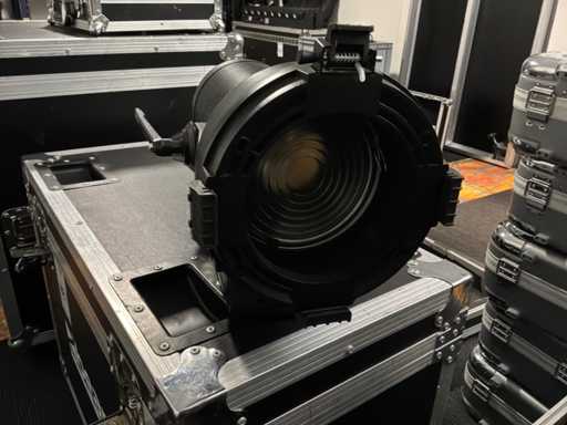Beamz BTK 200C Led fresnel (2x)