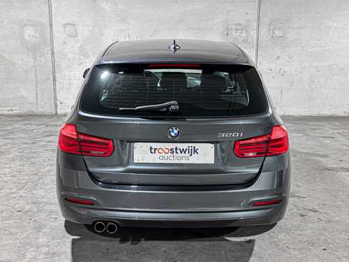 BMW 320i Automatic Centennial High Executive 184hp 2016 3-Series Touring, JR-371-D