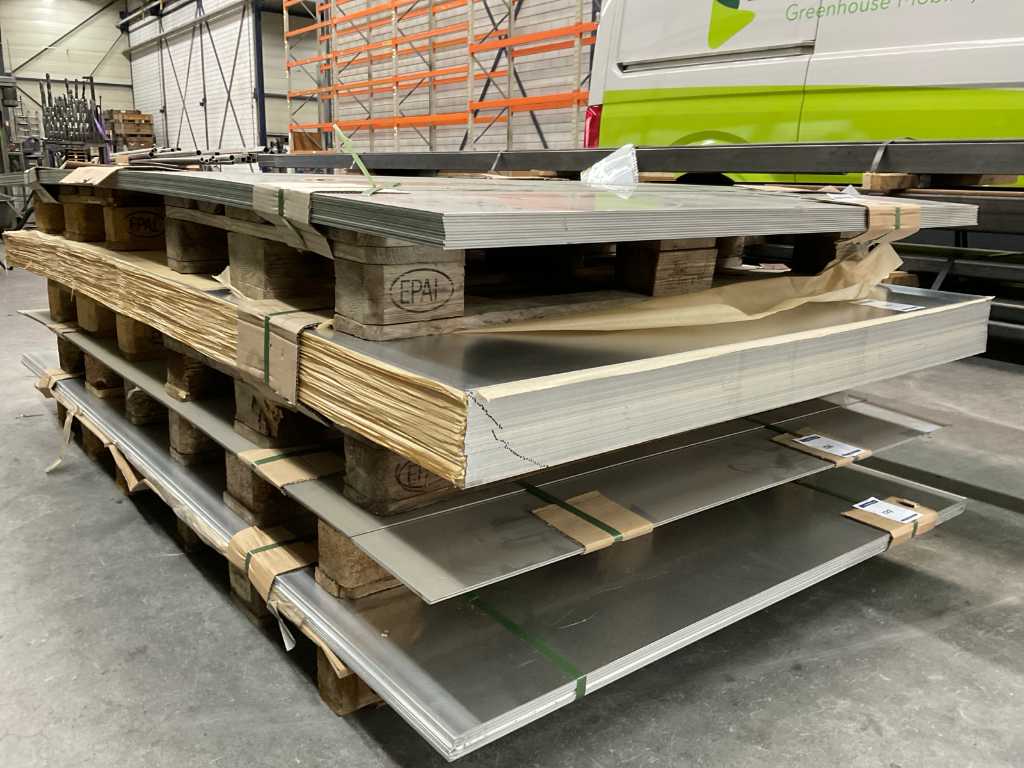 Aluminum plate (65x)