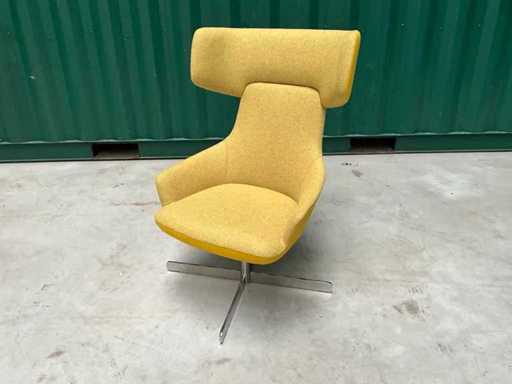 Online auction of design executive and office furniture and catering materials