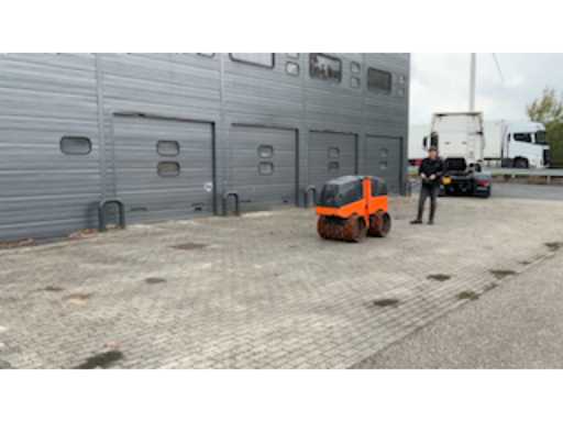 3bd89d69-2357-4cbb-a86d-2b75530f7fad.mp4