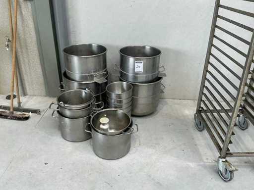 Pots variés en acier inoxydable (15x)