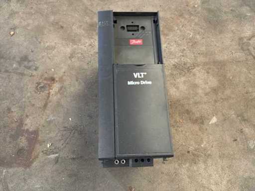 Convertisseur de fréquence Danfoss Microdrive FC-51 (2x)