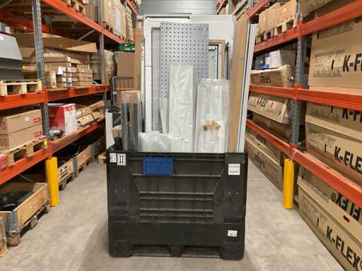 Principalement la fête. Pièces de caisse de contrôle Rittal