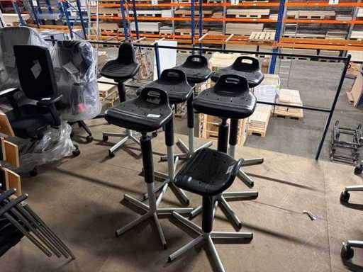 Workshop stools (7x)