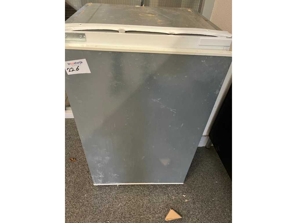 Eingebauter Kühlschrank