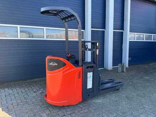 2013 Linde L14L SP Stacker