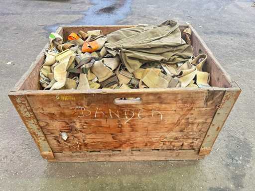 Partia pasków i pasków