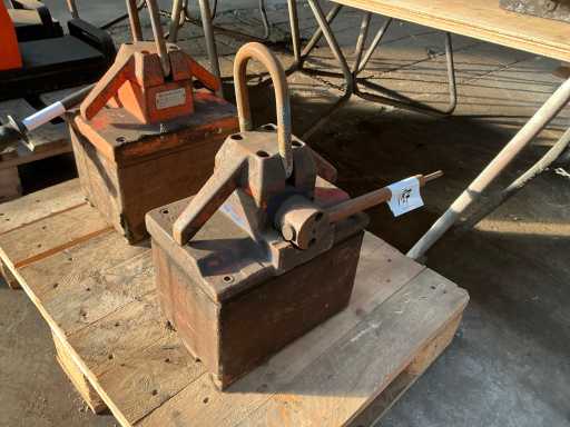 Aimant de levage Mennens
