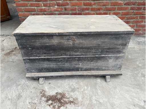 Coffre à couvertures anciennes