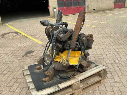 Engleon EC 15 tiltrotator S1 Conector