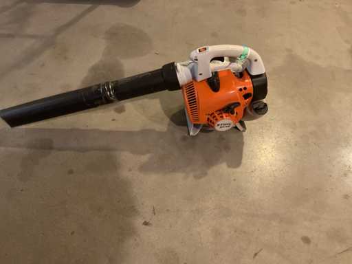 Stihl SH 56 C Leaf Blower