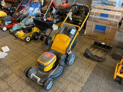Stiga Combi 55 S AE ma?ina de tuns iarba cu baterie
