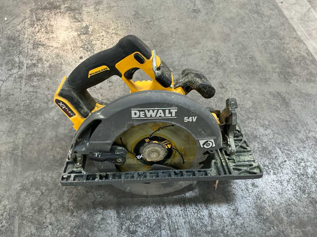 Dcs579 dewalt deals