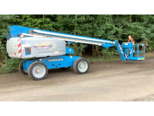 8a02d906-6974-4fed-be4b-b37776fee9f0.mp4