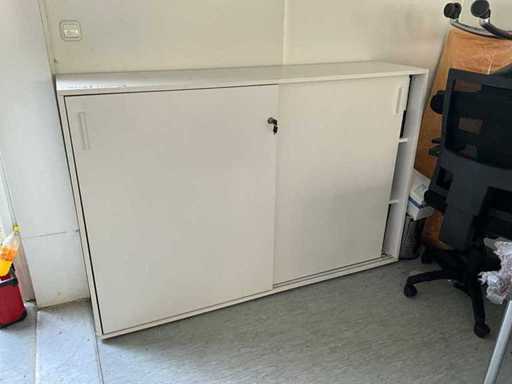 Armadio schedario con porte scorrevoli