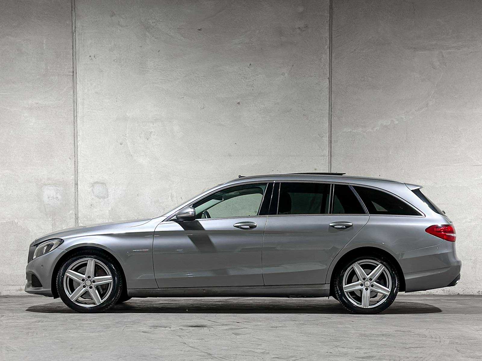 Mercedes-Benz C350e Estate Lease Edition 279pk 2016 C-klasse, X-645-TS