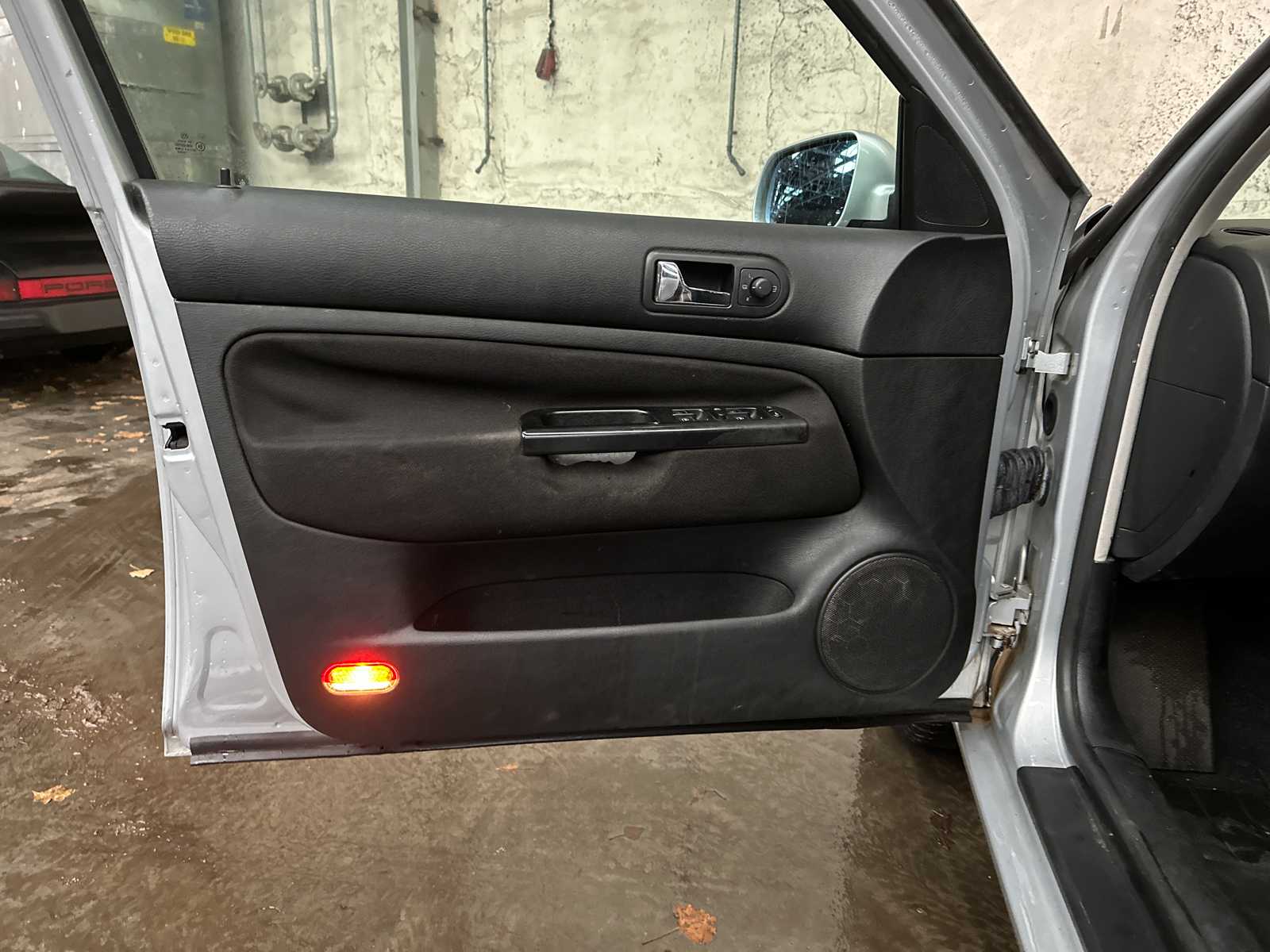 Volkswagen Golf 1.6 Trendline 101pk 2001 AUTOMAAT, 23-HP-FX