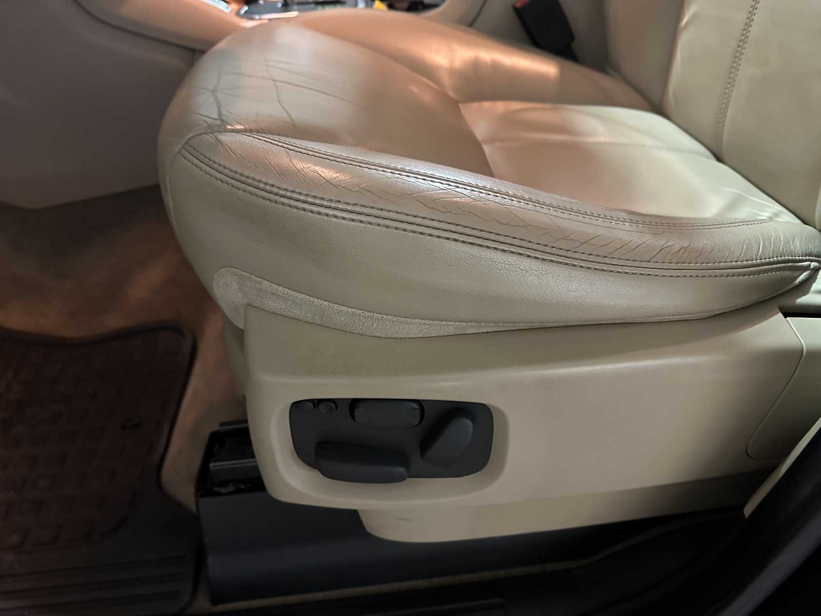 Land Rover Discovery 3.0 SDV6 HSE 7-Persoons 245pk 2011, 74-PDS-1