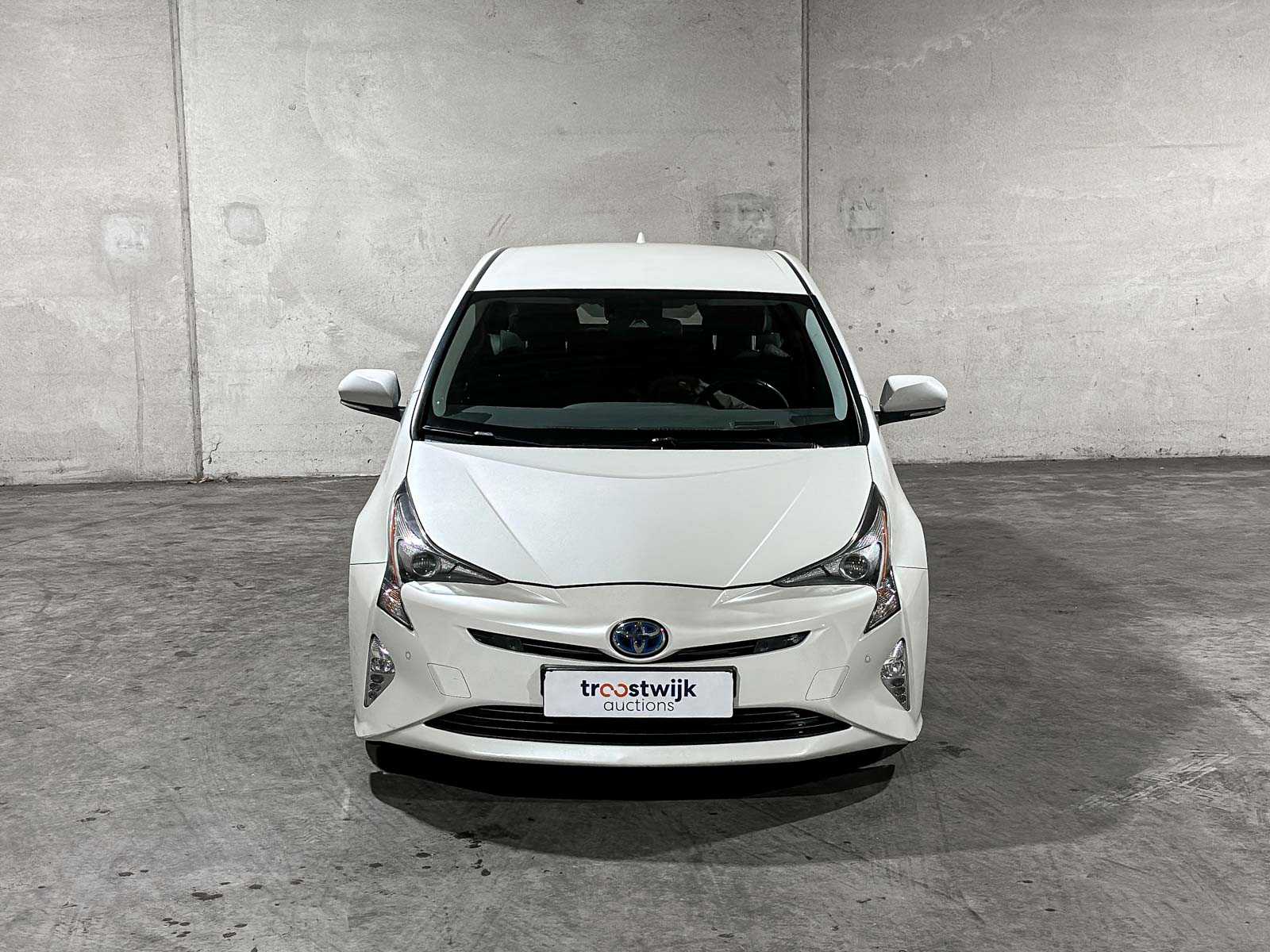Toyota Prius 1.8 Dark Edition 98pk 2017, H-314-FX