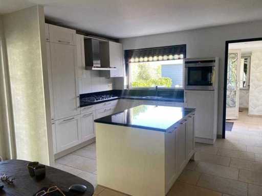 Cucina con elettrodomestici Siemens