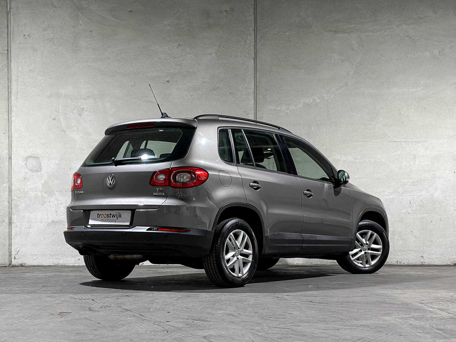Volkswagen Tiguan 1.4 TSI Comfort&Design 150pk 2011 (Origineel-NL), 43-PRX-3