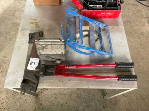 Divers bouwgereedschap (4x)