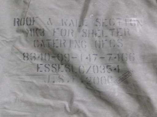 Brit. Catering Zelt, 3-tlg, ca. 8,5 x 4 m (G1) 