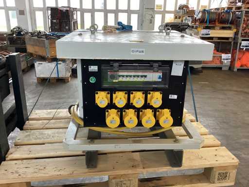 Gifas - 15KVA 400V/110V UK - Trafo Verteiler