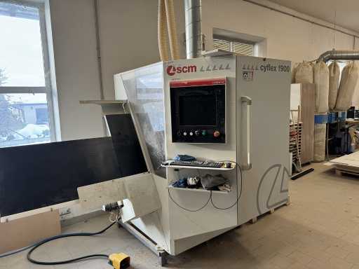 SCM - FO03 CYFLEX F 900 - 2015 - 3-Achsen-Bearbeitungszentren
