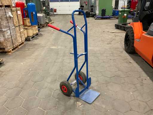 Hand truck