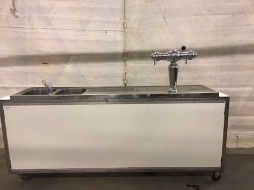 Doppia rubinetteria con doppio lavello