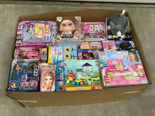 Toys - Including Lego, Star Wars and MARVEL