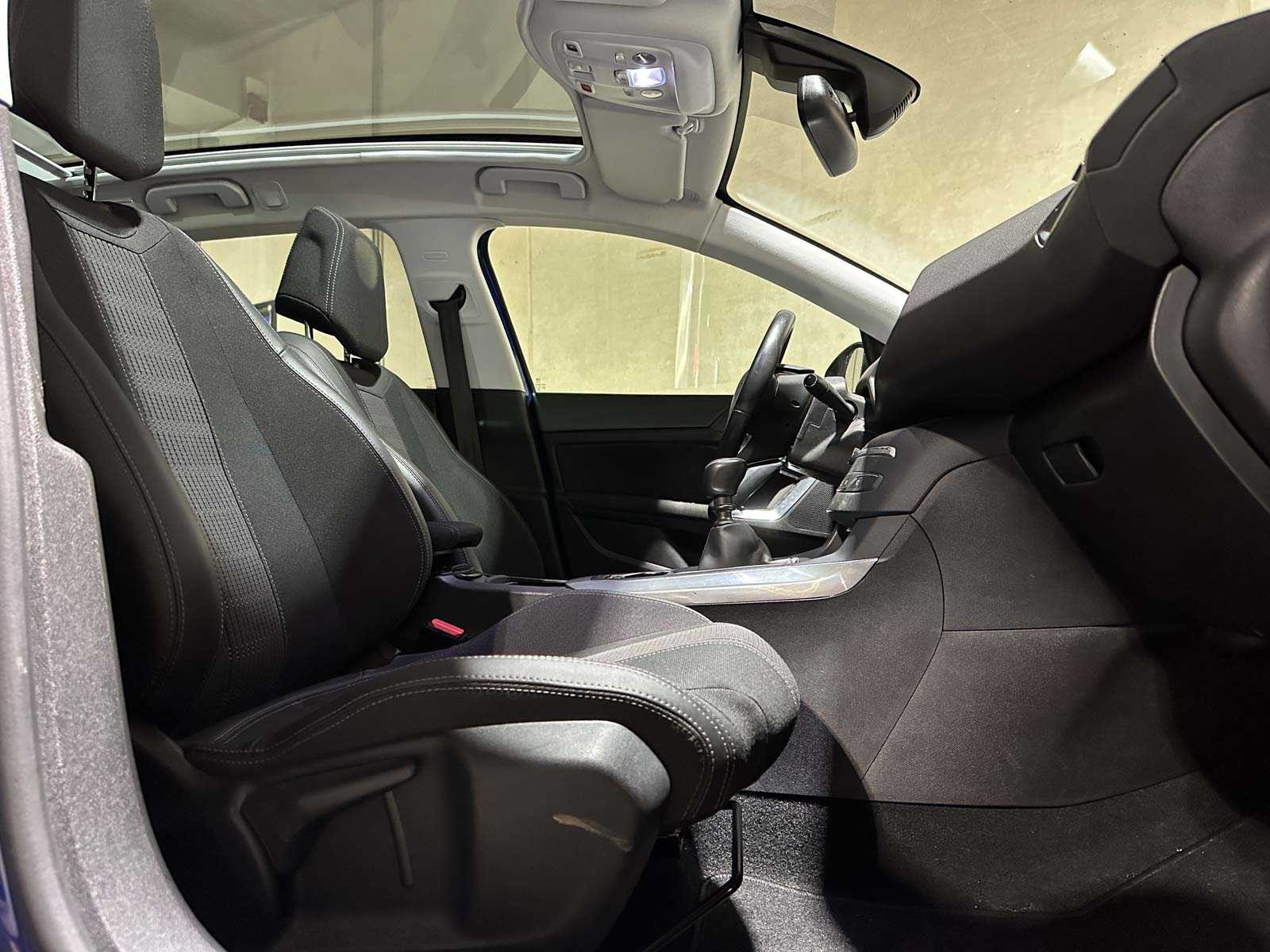 Peugeot 308 SW 1.2 PureTech Blue Lease Premium 5D 131pk 2020 (Origineel-NL), H-199-PD