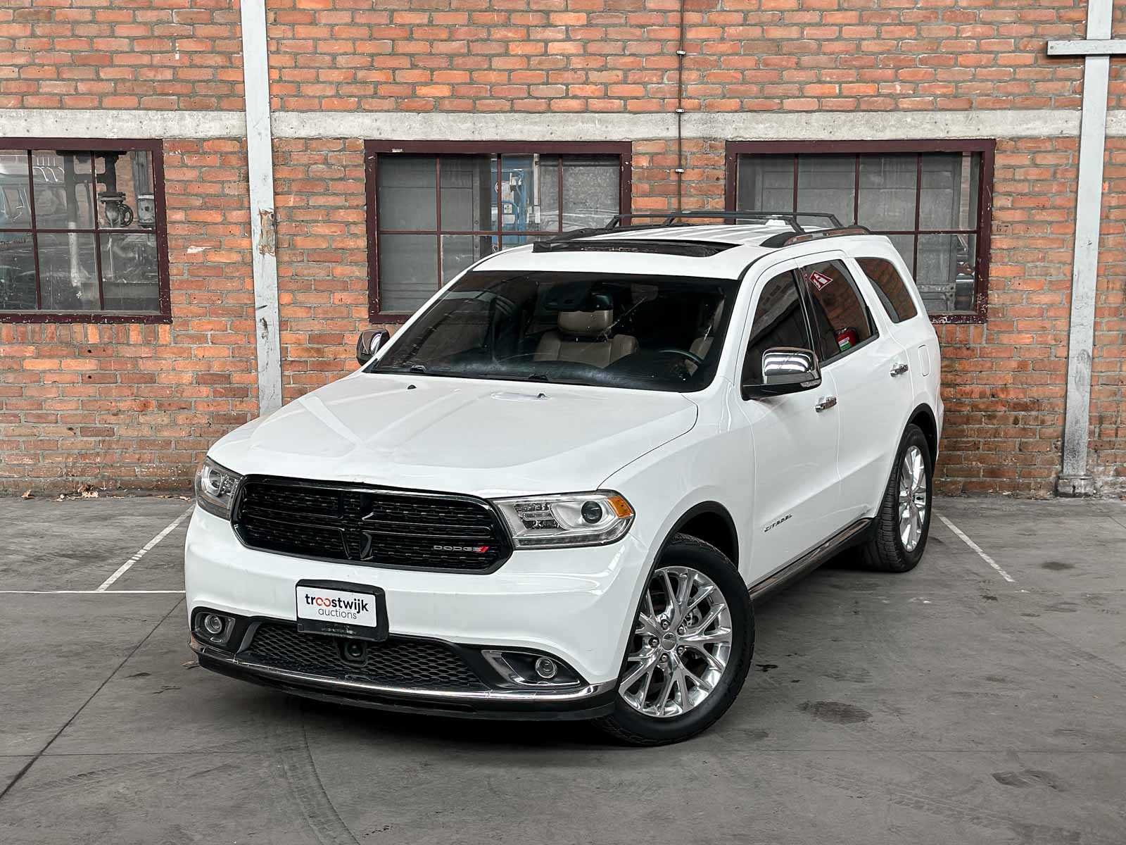 Dodge Durango 3.6 V6 Citadel (luxe uitvoering) 6-Persoons 293pk 2014 