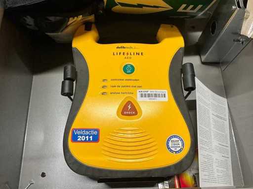 Defibtech Lifeline Defibrillator / AED