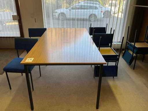 Conferentietafel met 8 stoelen