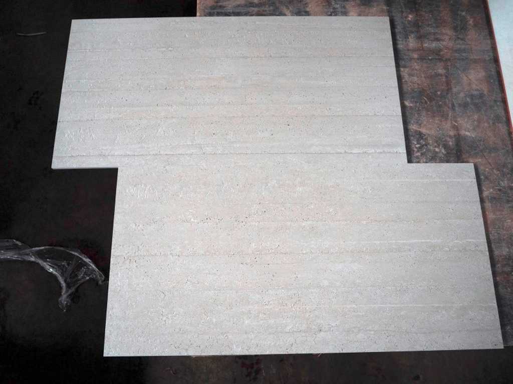 Ceramic tiles 9,76m²